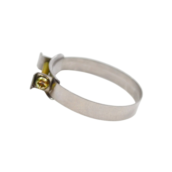 Överfall i gruppen hos Gräsklipparbutiken (5052833-15)