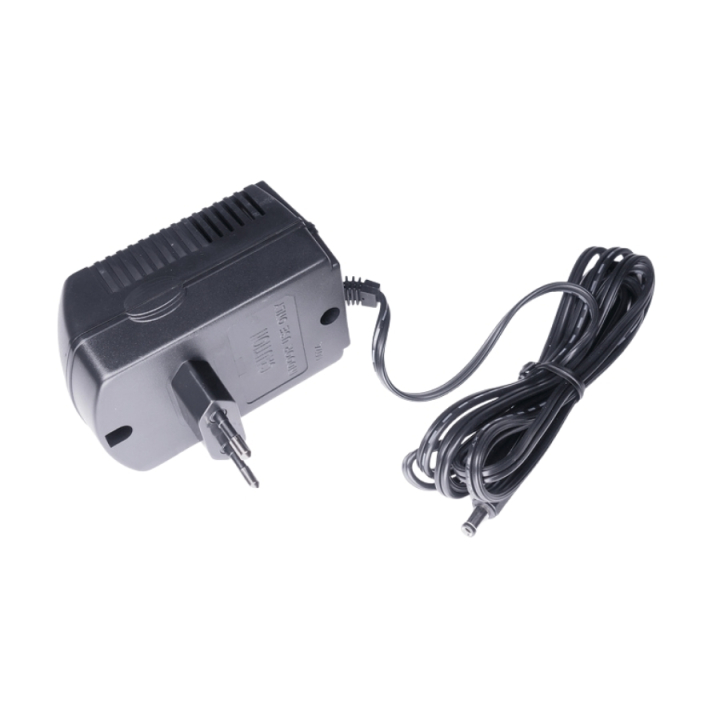 Battery Charger 12V Eu/De i gruppen  hos Gräsklipparbutiken (5205203-01)
