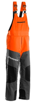 Hängselbyxa Husqvarna Classic, 62 i gruppen Skog och Trädgårdsprodukter / Husqvarna Kläder/Skyddsutrustning / Skyddsbyxor hos Gräsklipparbutiken (5295196-62)