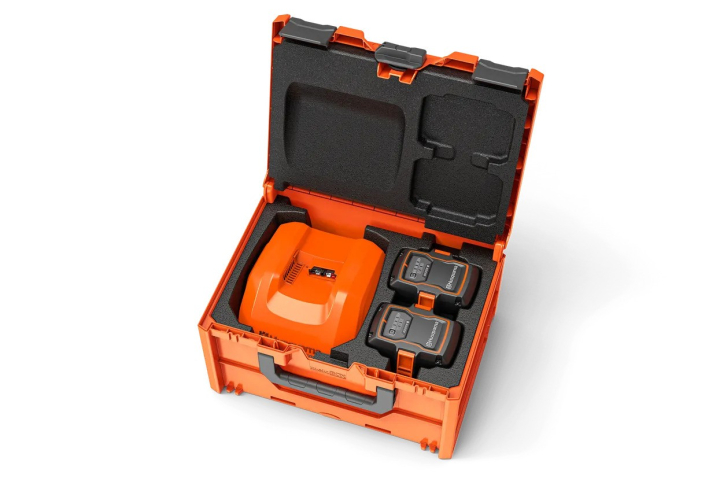 Husqvarna transportbox BC1-UN med 2st B330X 1st C750X i gruppen Skog och Trädgårdsprodukter / Husqvarna Batteridrivna Trädgårdsmaskiner / Tillbehör batterimaskiner hos Gräsklipparbutiken (5489180-01)
