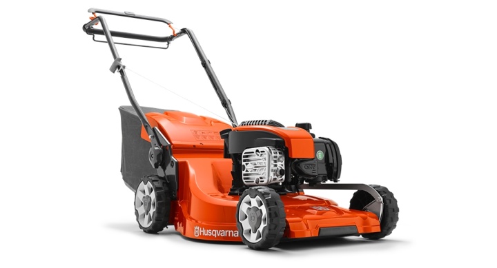 Husqvarna LC 247SP Gräsklippare i gruppen Produktkyrkogård hos Gräsklipparbutiken (9673454-01)