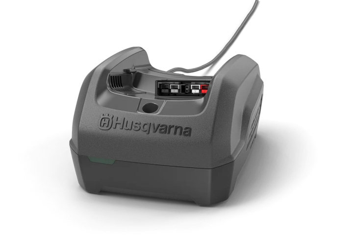 Husqvarna Batteriladdare C250 i gruppen Skog och Trädgårdsprodukter / Husqvarna Batteridrivna Trädgårdsmaskiner / Batteri & laddare hos Gräsklipparbutiken (9707605-01)