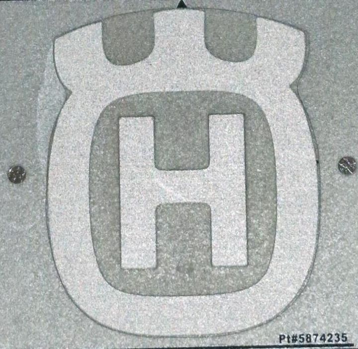 Dekal Husqvarna 'Crown