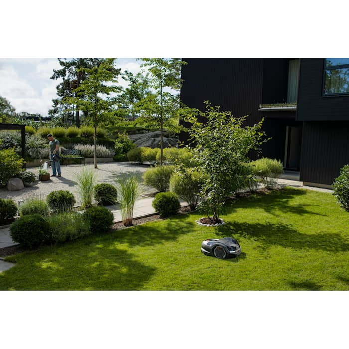 Husqvarna Automower® 410XE Nera Robotgräsklippare