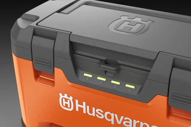 Husqvarna batteriladdare C1000X4