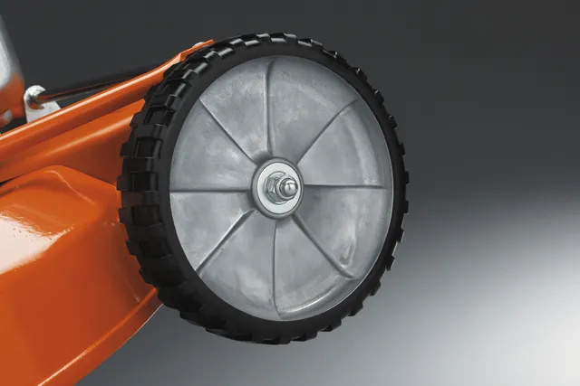 Husqvarna LB448iV batterigräsklippare