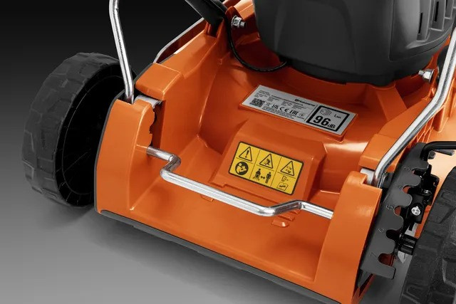 Husqvarna LB144 Gräsklippare