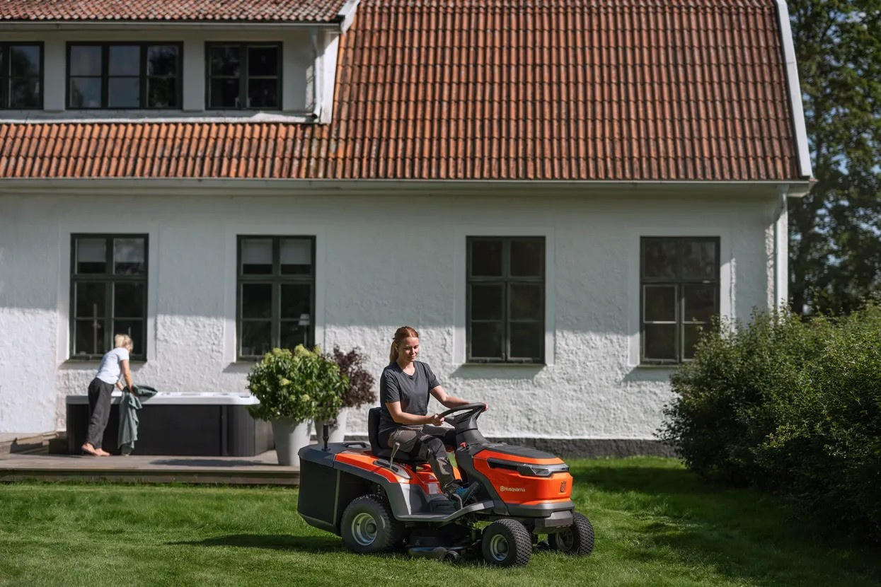 Husqvarna TC 100i Batteridriven Traktor
